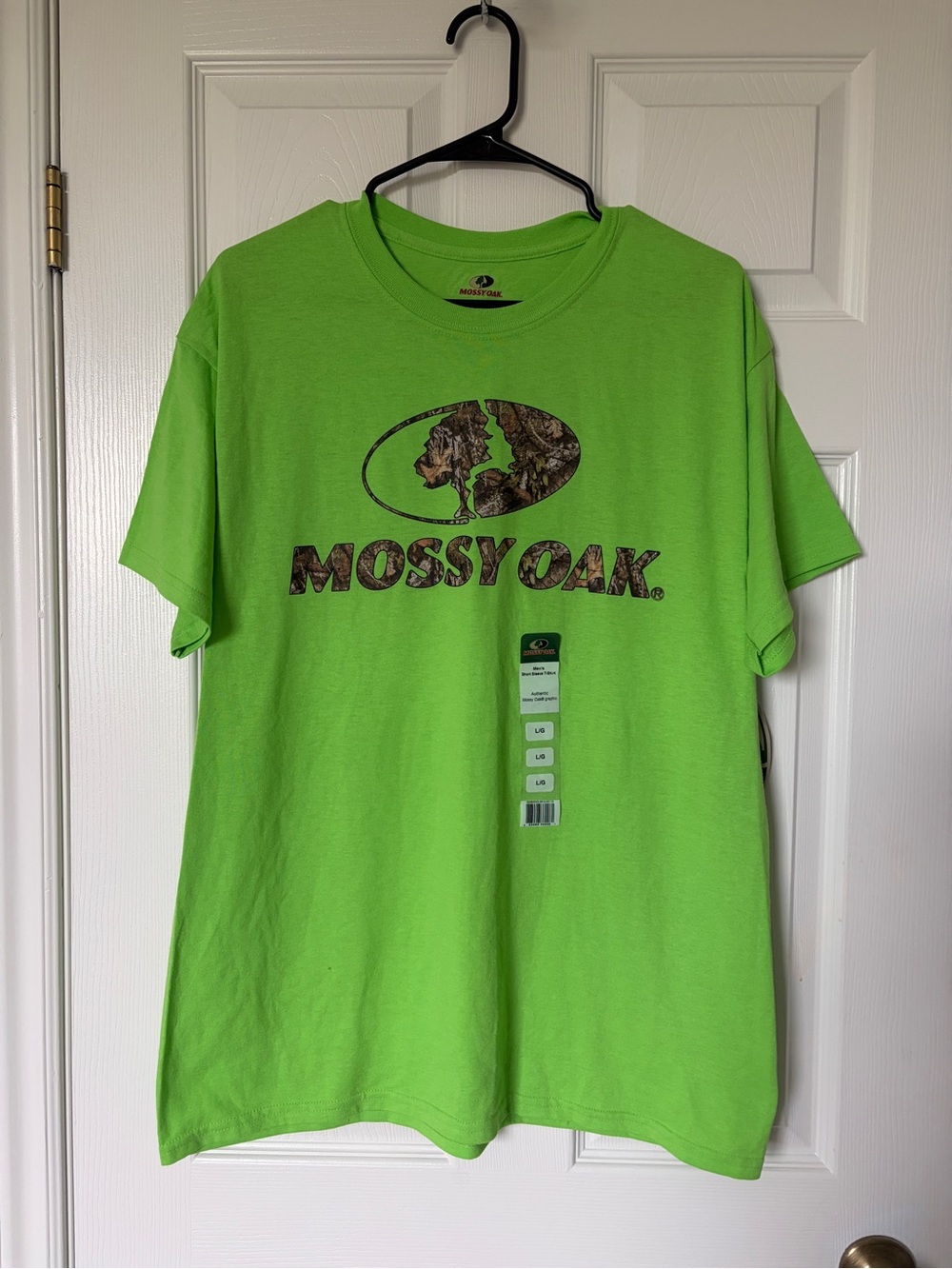 🔥🆕🔥 Mossy Oak Mens Lime Green Camo Logo Graphic T-Shirt NWT Size L